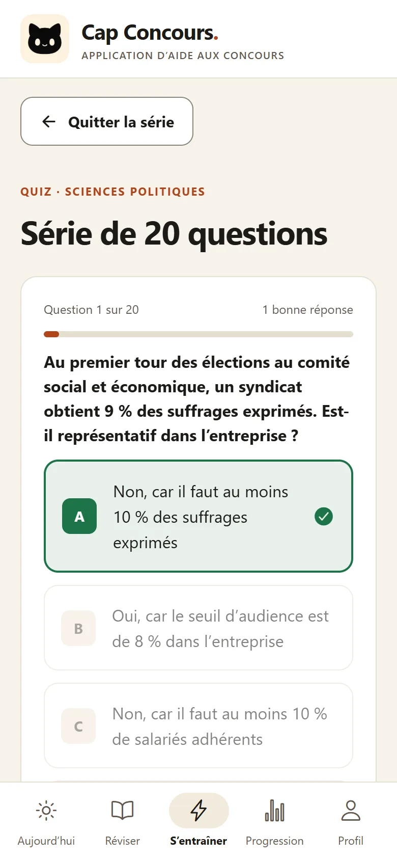 Une question du quiz Sciences politiques sur téléphone, avec la bonne réponse et son explication
